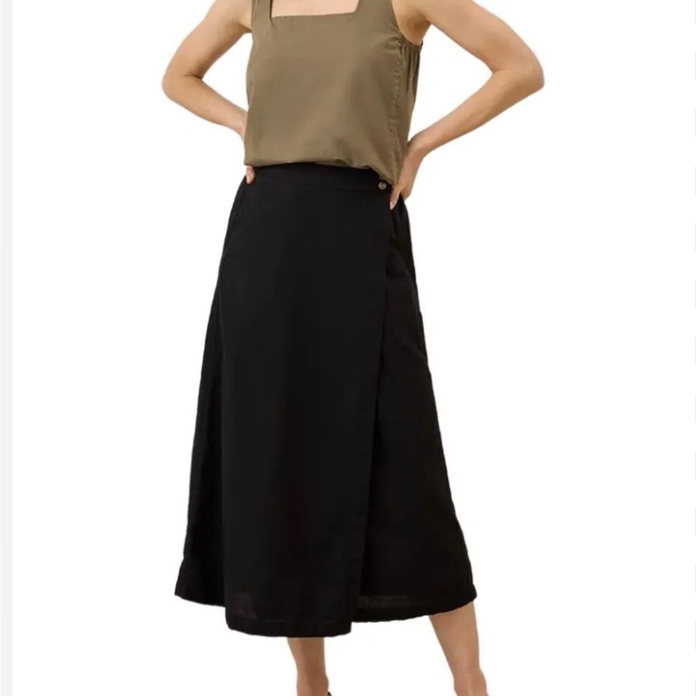 Canopy Linen Wrap Skirt Made with Organic Cotton